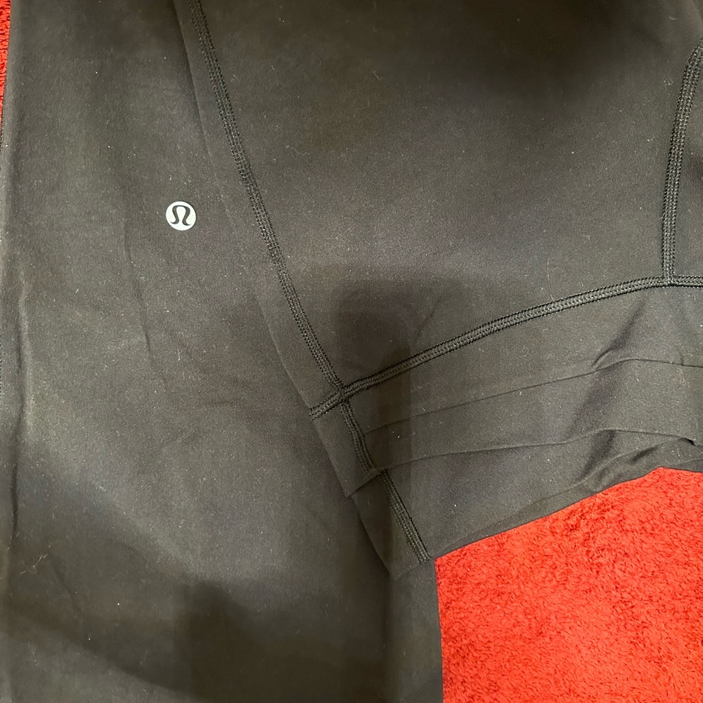 Classic Black Lululemon Yoga Pants